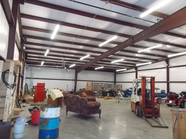 975 W Jackson St, Marshall, MO 65340